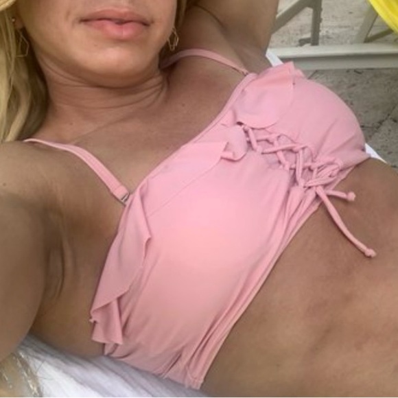 SHEIN Pink and Red Bikini Set with Ruffle Details - Picture 11 of 11